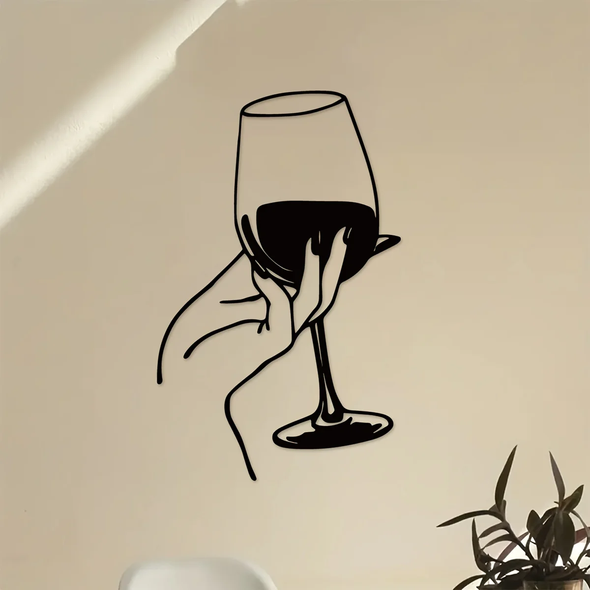 Wine Lover Lady Hand Metal Wal - огляд і ціна Home Goods Bathroom